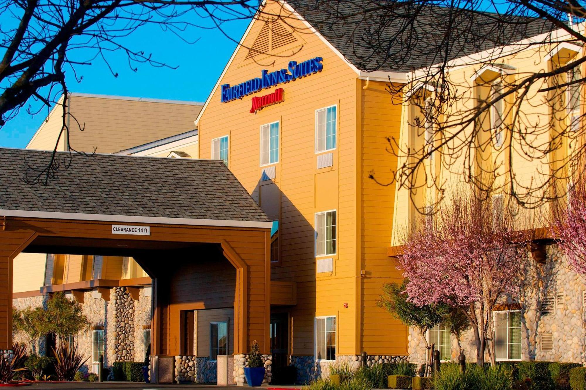Fairfield Inn And Suites By Marriott Napa American Canyon Exterior foto